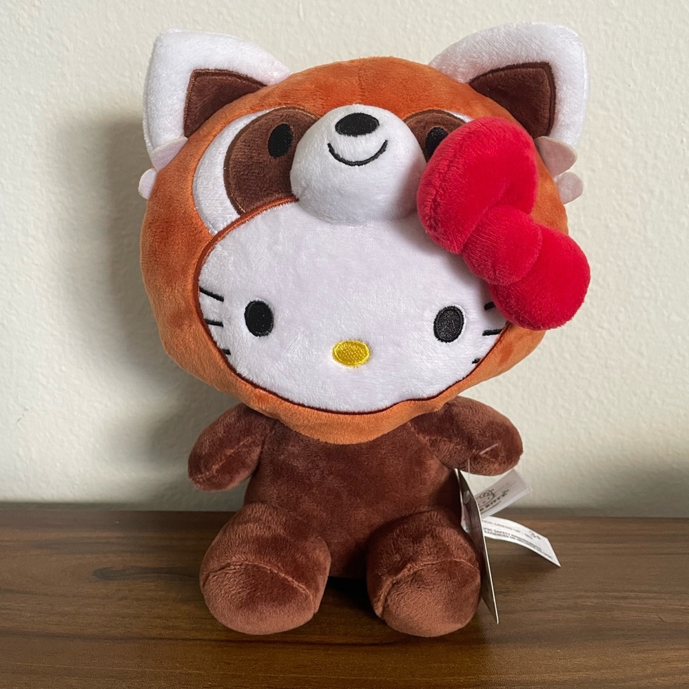 BRAND NEW 9 Inch Hello Kitty in Red Panda Racoon Costume Plushie NWT